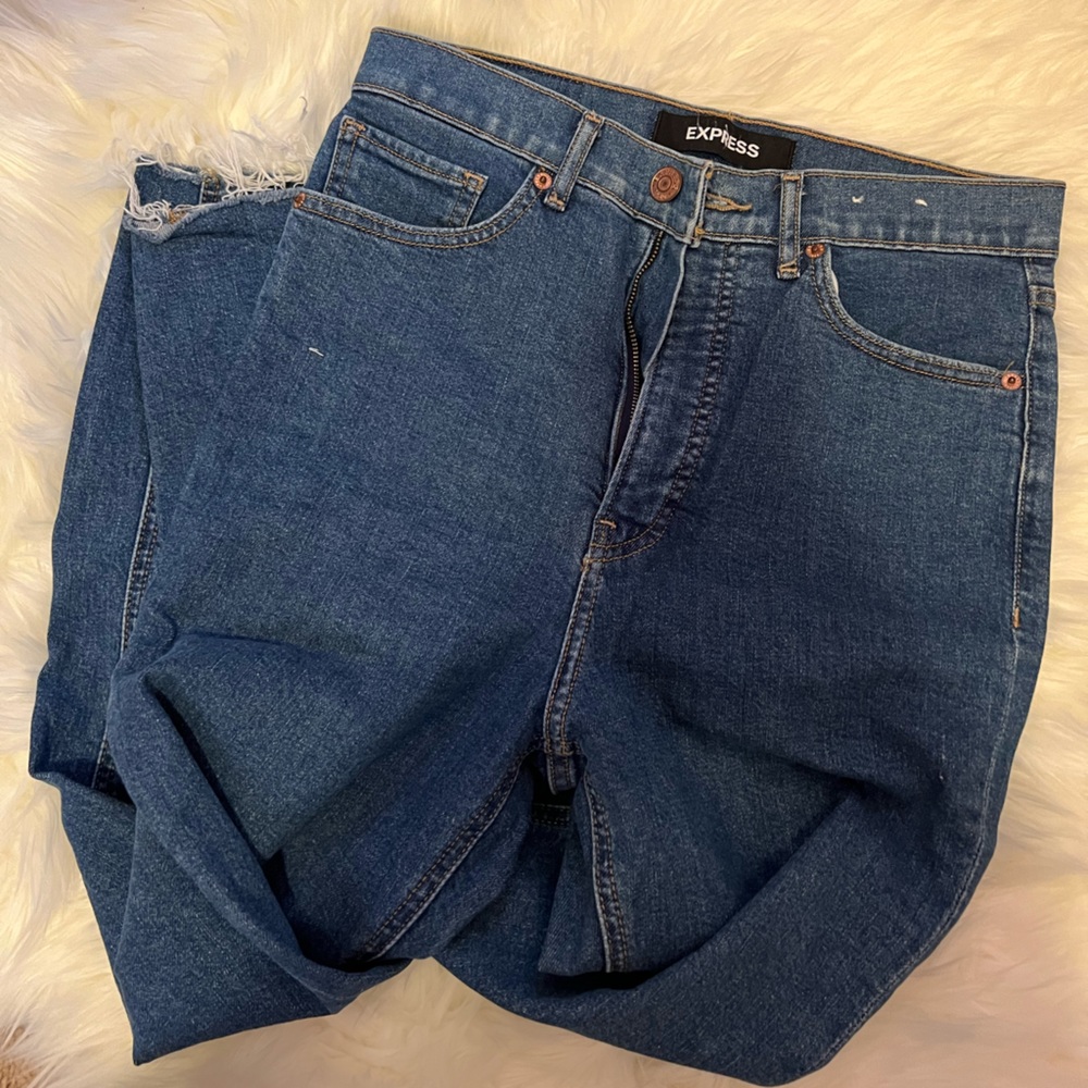 Express High Rise Straight Jeans - Picture 2 of 9